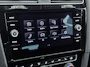 Volkswagen Golf Variant 1.5 TSI Highline Business | Trekhaak | Camera | Stoelverwarming | Adaptive Cruise |