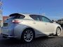 Lexus CT 200h Hybrid Luxury Line | Orig. NL | Mark Levinson premium Audio | Trekhaak afn. |