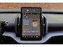 Volvo EX30 Single Motor Extended Range Ultra 69 kWh | Panoramadak | Power Seats | 20'' Lichtmetalen Velgen | Adaptieve Cruise Control | Verwarmbare Voorstoelen | Apple Carplay | Harman Kardon | 360 Graden Camera