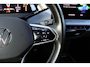 Volkswagen ID.3 77kWh 204pk Cruise | Camera | Climate | Stoel- en stuurverwarming | Carplay | NAVI | Draadloos telefoonladen | PDC V+A