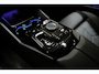 BMW i5 Touring eDrive40 84 kWh * SoH 96% - Trekhaak - Head Up - 360° - Stoelventilatie - Iconic Glow - ACC - Dodehoek *