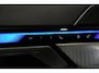 BMW i5 Touring eDrive40 84 kWh * SoH 96% - Trekhaak - Head Up - 360° - Stoelventilatie - Iconic Glow - ACC - Dodehoek *
