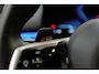 BMW i5 Touring eDrive40 84 kWh * SoH 96% - Trekhaak - Head Up - 360° - Stoelventilatie - Iconic Glow - ACC - Dodehoek *