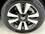 Citroën C3 110pk C-Series Automaat | Navigatie via Apple Carplay / Android Auto | Climate Control | Cruise Control | Parkeersensoren | Bluetooth | All seasonbanden | 16" LM velgen