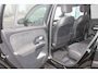 Mercedes-Benz GLB 180 Business Solution AMG night