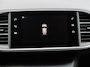 Peugeot 308 1.2 PureTech Allure Navigatie | Climate Control | Cruise Control | Parkeersensoren | Regensensor | Apple Carplay / Android Auto | 16" lichtmetalen velgen |