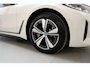 BMW i4 eDrive40 84 kWh [ Adapt.cruise Sportstoelen Apple/Android ]