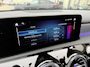 Mercedes-Benz A-klasse 180 AMG NIGHT PANO/SFEER/MEMORY/BURMESTER/ WIDESCREEN/NAVI/MATRIXLED/2XKEYLESS/CLIMA/STOELVERWARMING/S&S/SPORTZETELS - 1E. EIG - NL AUTO/KM = NAP