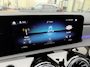 Mercedes-Benz A-klasse 180 AMG NIGHT PANO/SFEER/MEMORY/BURMESTER/ WIDESCREEN/NAVI/MATRIXLED/2XKEYLESS/CLIMA/STOELVERWARMING/S&S/SPORTZETELS - 1E. EIG - NL AUTO/KM = NAP