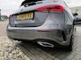Mercedes-Benz A-klasse 180 AMG NIGHT PANO/SFEER/MEMORY/BURMESTER/ WIDESCREEN/NAVI/MATRIXLED/2XKEYLESS/CLIMA/STOELVERWARMING/S&S/SPORTZETELS - 1E. EIG - NL AUTO/KM = NAP