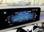 Mercedes-Benz A-klasse 180 AMG NIGHT PANO/SFEER/MEMORY/BURMESTER/ WIDESCREEN/NAVI/MATRIXLED/2XKEYLESS/CLIMA/STOELVERWARMING/S&S/SPORTZETELS - 1E. EIG - NL AUTO/KM = NAP