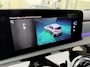 Mercedes-Benz A-klasse 180 AMG NIGHT PANO/SFEER/MEMORY/BURMESTER/ WIDESCREEN/NAVI/MATRIXLED/2XKEYLESS/CLIMA/STOELVERWARMING/S&S/SPORTZETELS - 1E. EIG - NL AUTO/KM = NAP