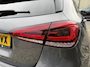 Mercedes-Benz A-klasse 180 AMG NIGHT PANO/SFEER/MEMORY/BURMESTER/ WIDESCREEN/NAVI/MATRIXLED/2XKEYLESS/CLIMA/STOELVERWARMING/S&S/SPORTZETELS - 1E. EIG - NL AUTO/KM = NAP