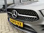 Mercedes-Benz A-klasse 180 AMG NIGHT PANO/SFEER/MEMORY/BURMESTER/ WIDESCREEN/NAVI/MATRIXLED/2XKEYLESS/CLIMA/STOELVERWARMING/S&S/SPORTZETELS - 1E. EIG - NL AUTO/KM = NAP