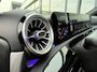 Mercedes-Benz A-klasse 180 AMG NIGHT PANO/SFEER/MEMORY/BURMESTER/ WIDESCREEN/NAVI/MATRIXLED/2XKEYLESS/CLIMA/STOELVERWARMING/S&S/SPORTZETELS - 1E. EIG - NL AUTO/KM = NAP