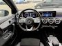Mercedes-Benz A-klasse 180 AMG NIGHT PANO/SFEER/MEMORY/BURMESTER/ WIDESCREEN/NAVI/MATRIXLED/2XKEYLESS/CLIMA/STOELVERWARMING/S&S/SPORTZETELS - 1E. EIG - NL AUTO/KM = NAP
