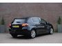 Peugeot 308 1.2 PureTech 130pk Allure - Apple CarPlay - Climate control - Cruise control - Navigatiesysteem - Parkeersensoren - Panoramadak - Trekhaak