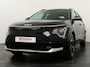 Kia Niro EV DynamicLine 64.8 kWh - Navigatie - Apple Carplay/Android Auto - Parkeersensoren voor en achter - Fabrieksgarantie tot 2032
