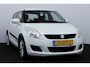 Suzuki Swift 1.2 Bandit EASSS/ Trekhaak!/ CRUISE! Stoelverw!/ Airco/ Multi.Stuur/ Radio-CD/ Elek.pakket/ Isofix/ 5-DRS/ 16''LMV/ C.V.Afstand.