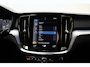 Volvo V60 B3 Momentum Aut. [ Navi Camera Full LED ]