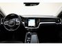 Volvo V60 B3 Momentum Aut. [ Navi Camera Full LED ]