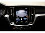 Volvo V60 B3 Momentum Aut. [ Navi Camera Full LED ]