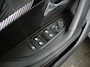 Peugeot e-2008 EV Allure 50 kWh Navigatie Apple Carplay Android Auto Camera Parkeerhulp Adaptive cruise control Dodehoekassistent Full Led Climate Control Virtual Cockpit Lichtmetalen velgen