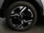 Peugeot e-2008 EV Allure 50 kWh Navigatie Apple Carplay Android Auto Camera Parkeerhulp Adaptive cruise control Dodehoekassistent Full Led Climate Control Virtual Cockpit Lichtmetalen velgen