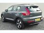 Volvo XC40 2.0 B3 Ultra Dark 19” Wielen - Panoramadak - Harman Kardon Audio - 360 Camera - R980 Interieur – Power seats met memory - Full led koplampen –Donkere hemel