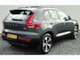 Volvo XC40 2.0 B3 Ultra Dark 19” Wielen - Panoramadak - Harman Kardon Audio - 360 Camera - R980 Interieur – Power seats met memory - Full led koplampen –Donkere hemel