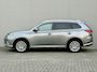 Mitsubishi Outlander 2.4 PHEV Intense+ / Plug-In hybride / Dealer Onderhouden / Instyle Lederen Interieur / Stoelverwarming / Camera / Apple Carplay/Android Auto / Cruise Control / 8 Jaar Accugarantie / Trekhaak (1500kg) /