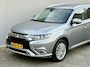 Mitsubishi Outlander 2.4 PHEV Intense+ / Plug-In hybride / Dealer Onderhouden / Instyle Lederen Interieur / Stoelverwarming / Camera / Apple Carplay/Android Auto / Cruise Control / 8 Jaar Accugarantie / Trekhaak (1500kg) /