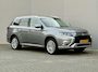Mitsubishi Outlander 2.4 PHEV Intense+ / Plug-In hybride / Dealer Onderhouden / Instyle Lederen Interieur / Stoelverwarming / Camera / Apple Carplay/Android Auto / Cruise Control / 8 Jaar Accugarantie / Trekhaak (1500kg) /