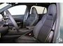 Lynk & Co 01 1.5 More VOORRAAD ACTIE OP=OP - Panorama/schuifdak - Adaptieve Cruise control met stuurovername - Infinity Audio by Harman/Kardon - BLIS - Stoelverwarming voor - Adaptieve LED koplampen - Geïntegreerde dashcam voor - Elektr. bedienb. achterklep - Draadloze Apple Carplay & Android Auto - Keyless Entry & drive - 20' LMV