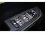 Lynk & Co 01 1.5 More VOORRAAD ACTIE OP=OP - Panorama/schuifdak - Adaptieve Cruise control met stuurovername - Infinity Audio by Harman/Kardon - BLIS - Stoelverwarming voor - Adaptieve LED koplampen - Geïntegreerde dashcam voor - Elektr. bedienb. achterklep - Draadloze Apple Carplay & Android Auto - Keyless Entry & drive - 20' LMV