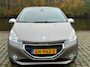 Peugeot 208 1.2 PureTech Style Pack 2e eigenaar goed onderhouden airco elektrische ramen cruise control navigatie