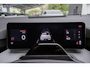 Polestar 4 Long Range Single Motor Prime 100 kWh Panorama dak | Pilot Assist | 360° 3D Camera | Harman Kardon Premium Sound | ​Head-up display | Verlicht logo | Pixel LED-koplampen met adaptief groot licht | Touchscreen achterin | 12-voudig verstelbare stoelen | Elektrisch verstelbare achterstoelen | Verwarmd stuurwiel en verwarmbare achterstoelen | Klimaatregeling met 3 zones | Intelligente luchtreiniging | 22 kW AC-laden