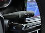 Citroën C3 Aircross SUV Shine 110pk | Navigatie | Achteruitrijcamera | Climate Control | Cruise Control | Parkeersensoren | Apple Carplay / Android Auto | DAB+ radio | Bluetooth | Elektrisch inklapbare spiegels | Automatisch dimlicht | Regensensor | Multifunctioneel lederen stuurwiel | Donker getint glas | 16" lichtmetalen velgen |