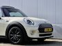 MINI Cooper 3-Deurs 1.5 CHILI BUSINESS/PANO/FULL LED/KEYLESS/HALF-LEDER/CLIMATE/17''LMV
