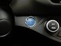 Toyota Yaris 1.5 Hybrid Dynamic | NL Auto | Dealer Onderhouden | Navigatie |