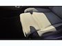 Volvo XC40 2.0 B3 Black Edition Plus 20” Wielen - Adaptive Cruise Control - Harman Kardon Audio - Climate - R7C0 Interieur – Camera achter - PDC voor en achter - Power seats links met memory - Two Tone