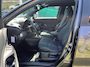 Toyota Yaris Cross 1.5 Hybrid Adventure l Nieuwstaat! l Dealeronderhouden l Stoel en Stuurverwarming l Dodehoek detectie l Head Up Display l