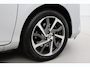 Toyota Yaris 1.5 Hybrid Premium | Panoramadak | Fietsensteun | Navigatie | Keyless | Cruise Control | Clima | Camera | Premium audio | 16 inch | Rijstrooksensor | Bluetooth | DAB | Dakspoiler