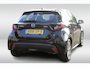 Mazda 2 Hybrid 1.5 Exclusive-line l Adaptieve Cruise Contol l Lane Assist l BLIS l PDC l Parkeercamera l Stuur- en Stoelverwarming l Apple carplay/ Android auto l 16 inch