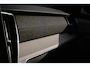 Volvo XC90 T8 Hybride AWD Ultra Dark | Luchtvering | Massage | Head-Up | Ventilatie stoelen | 360° Camera | Panoramadak |