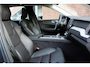 Volvo XC60 T6 Plug-in hybrid AWD Inscription Exclusive | Panoramadak | Stoel- en stuurverwarming | Parkeercamera | Elektrisch verstelbare stoelen | Trekhaak |
