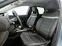 Citroën E-C4 Shine 50 kWh 136pk | Accu 95% | Navigatie | Achteruitrijcamera | Lederen bekleding | Stoelen elektrisch+massage+verwarmd | Dodehoeksensor | Climate Control | Adaptieve Cruise Control | Head-up display | Full Led koplampen | Parkeersensoren v+a | Keyless | Apple Carplay / Android Auto | Bluetooth | DAB+ radio | 18" lichtmetalen velgen |