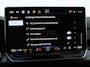 Volkswagen Golf 1.5 eHybrid GTE | Panoramadak | Trekhaak wegklapbaar | Adaptief onderstel | Head-up | Matrix LED | 360° camera | Black style |