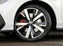 Volkswagen Golf 1.5 eHybrid GTE | Panoramadak | Trekhaak wegklapbaar | Adaptief onderstel | Head-up | Matrix LED | 360° camera | Black style |