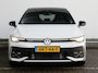 Volkswagen Golf 1.5 eHybrid GTE | Panoramadak | Trekhaak wegklapbaar | Adaptief onderstel | Head-up | Matrix LED | 360° camera | Black style |